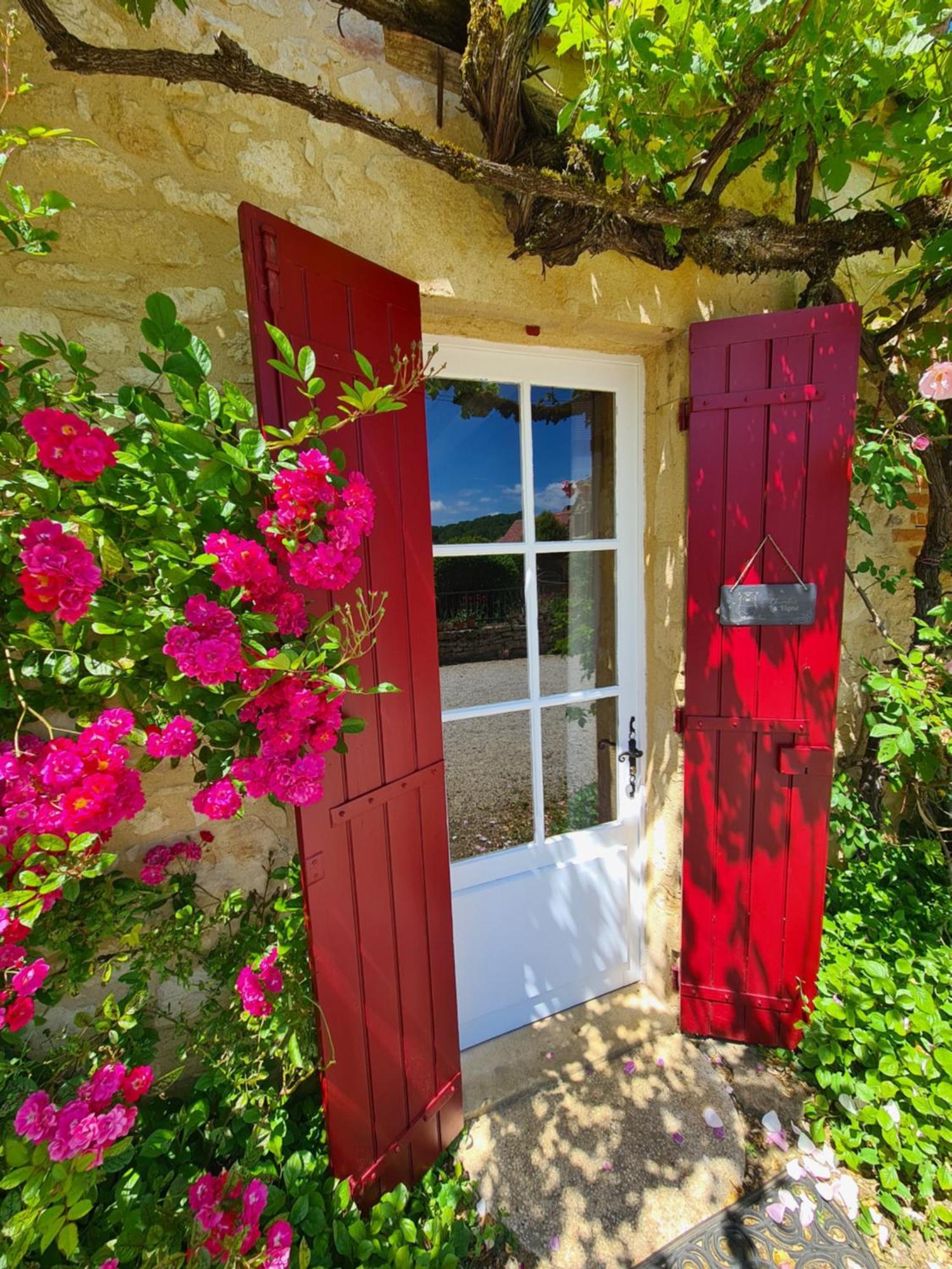 La Ferme De L'Embellie Gites Et Chambres D'Hotes Le Buisson-de-Cadouin Екстер'єр фото